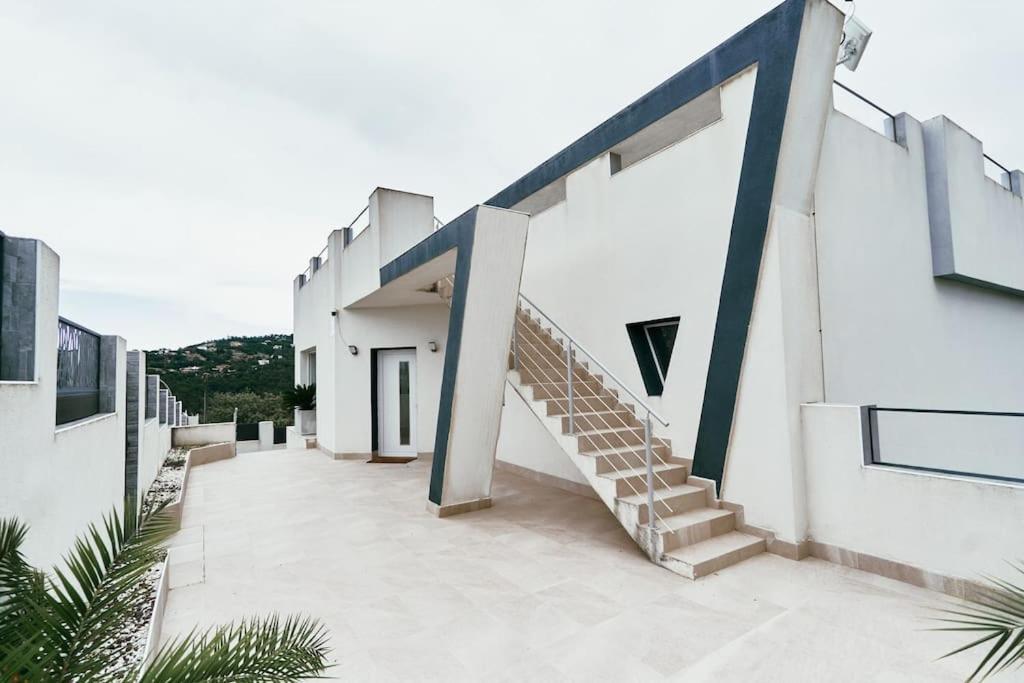 Villa De