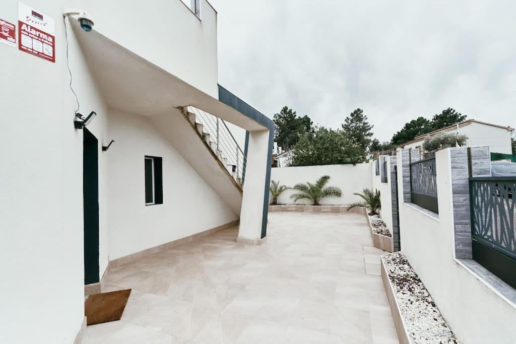 Villa De *